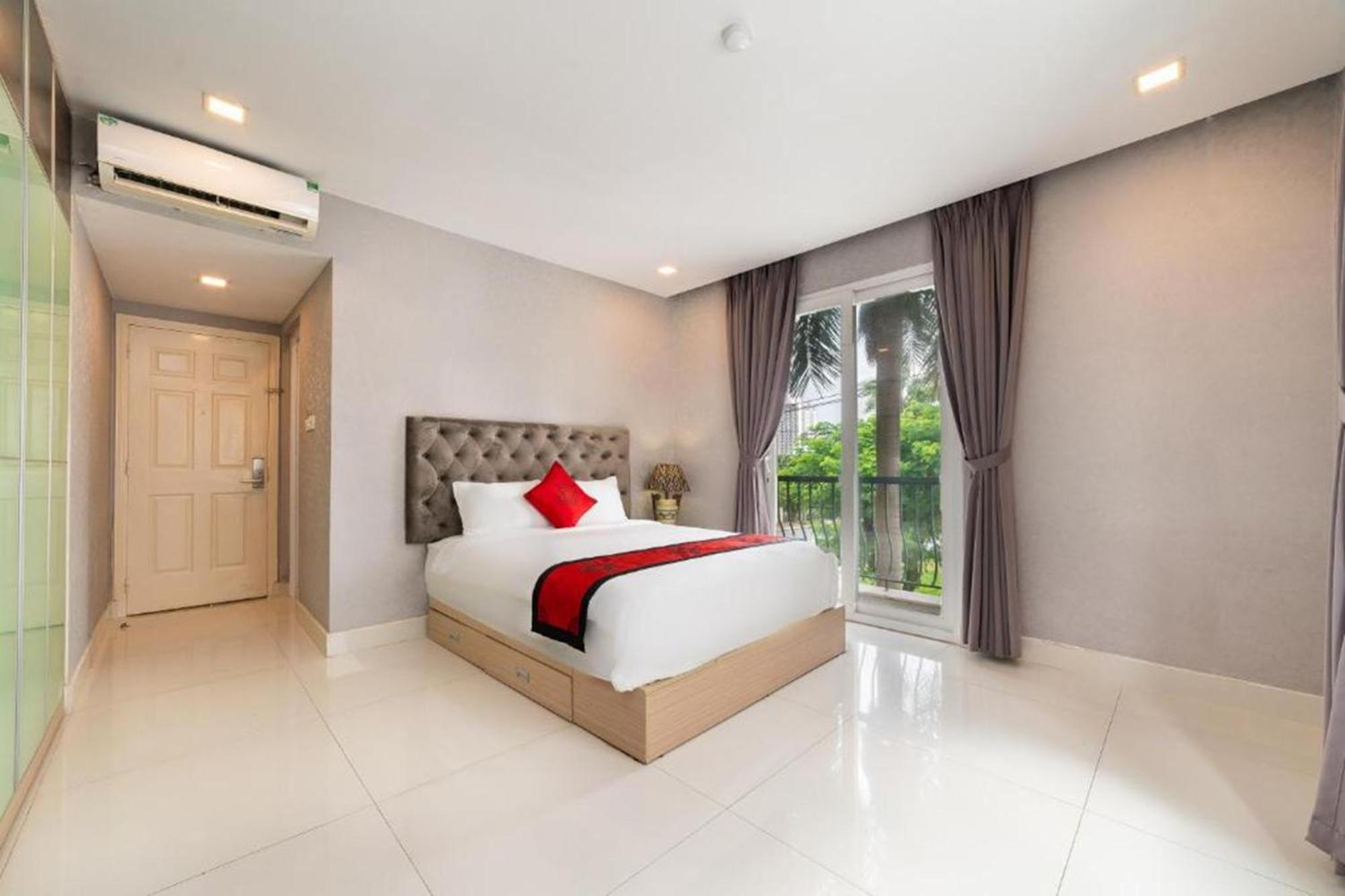 Collection O Sunshine Garden Hotel - Near Secc Ho Chi Minh City Exterior photo