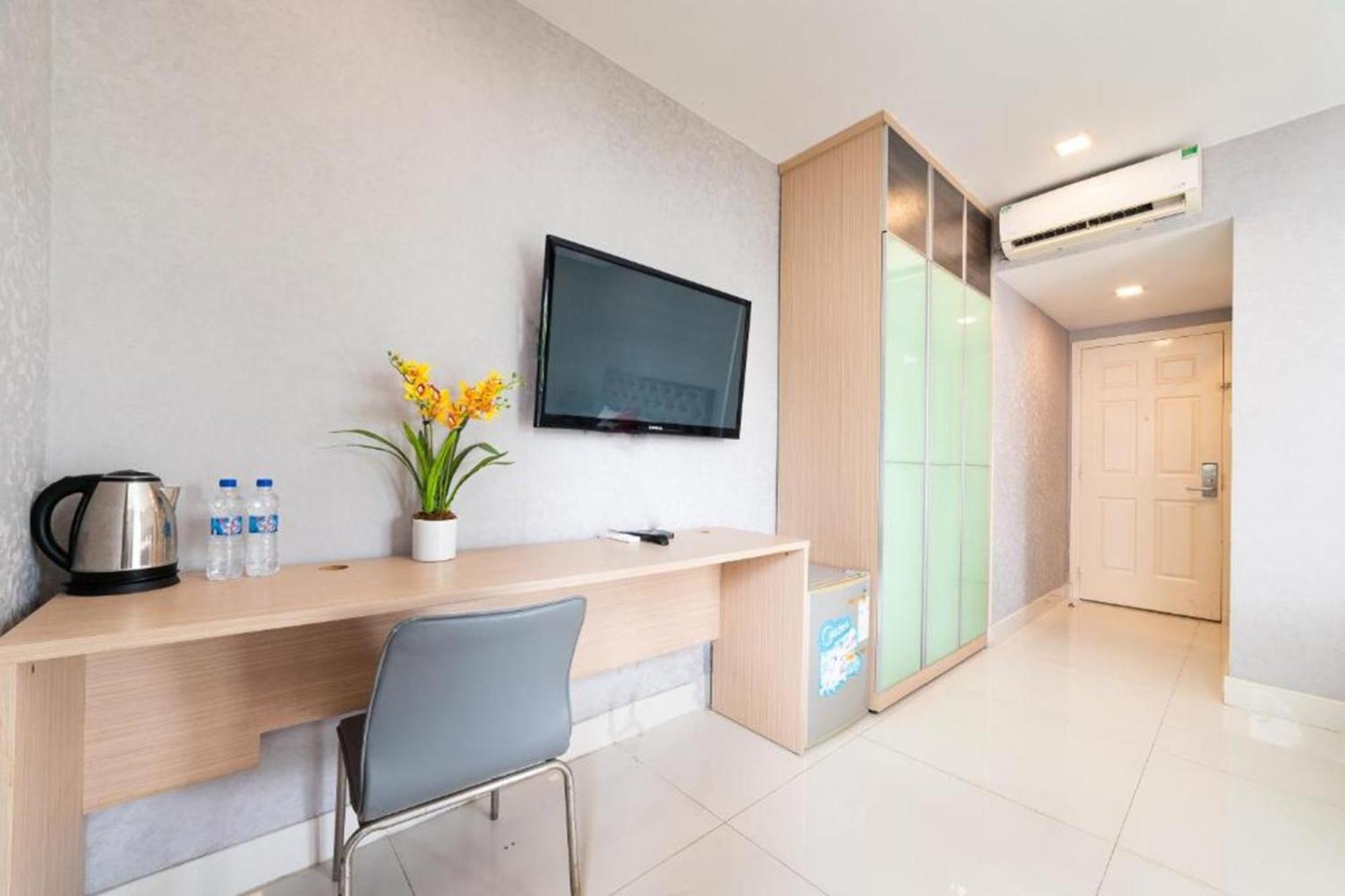 Collection O Sunshine Garden Hotel - Near Secc Ho Chi Minh City Exterior photo